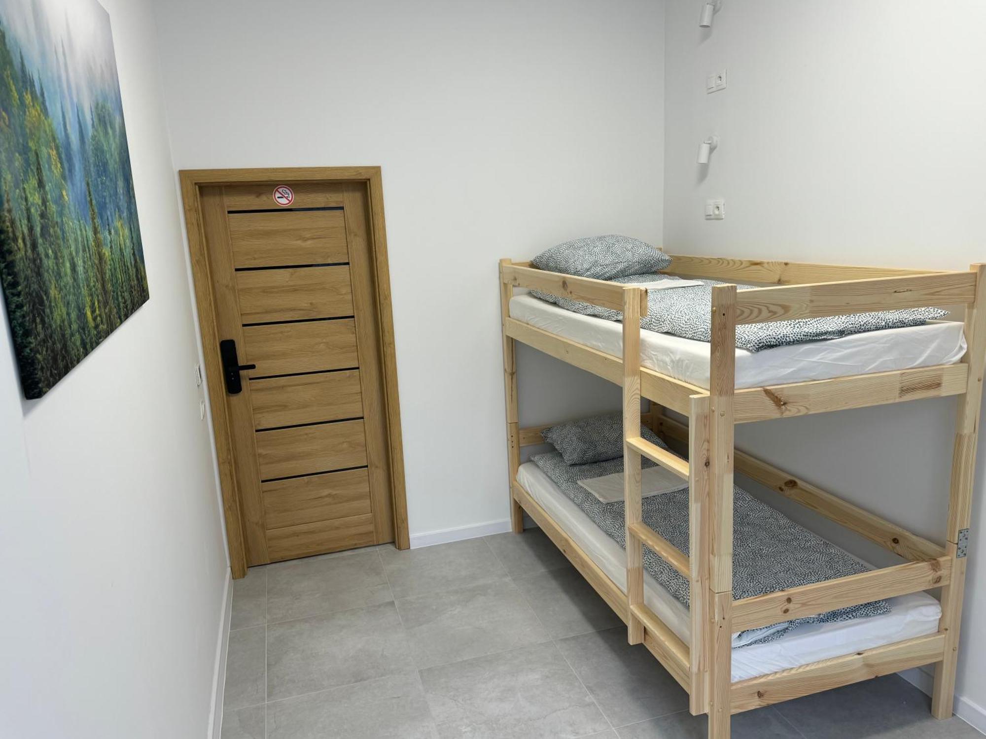 Green Hostel Katowice - 24H Parking Dış mekan fotoğraf