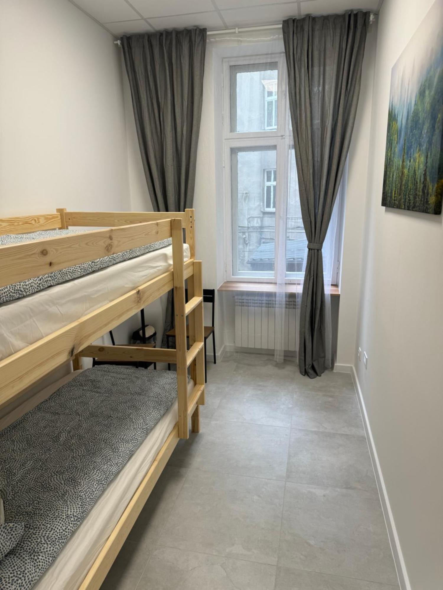 Green Hostel Katowice - 24H Parking Dış mekan fotoğraf
