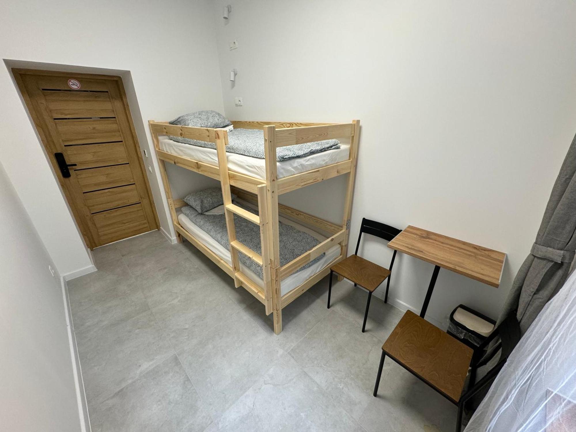 Green Hostel Katowice - 24H Parking Dış mekan fotoğraf