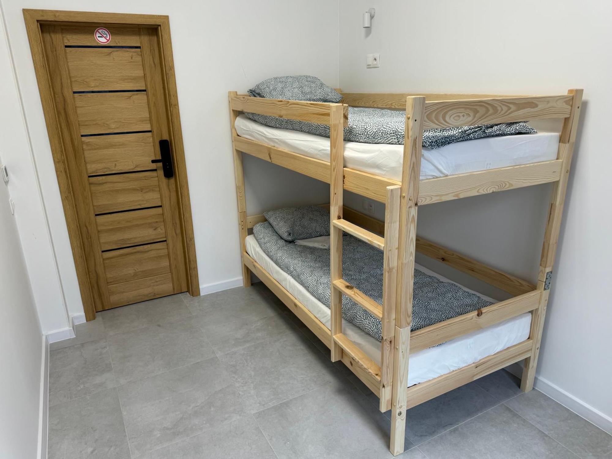 Green Hostel Katowice - 24H Parking Dış mekan fotoğraf
